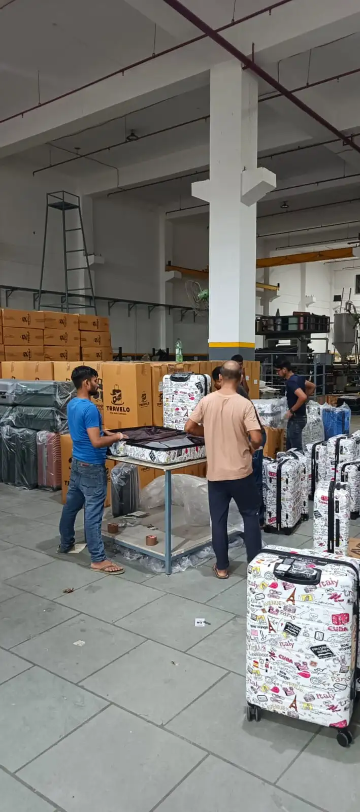 trolley bag manufacturers in India factory production line